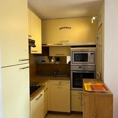 Cap D'agde, 3 Pieces, 5 Personnes - Fr-1-749-52