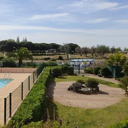 Appartement Cap D'agde, 3 Pieces, 5 Personnes - Fr-1-749-52
