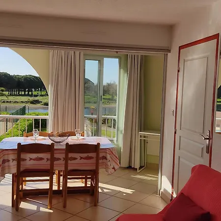 Cap D'agde, 3 Pieces, 5 Personnes - Fr-1-749-52 Agde